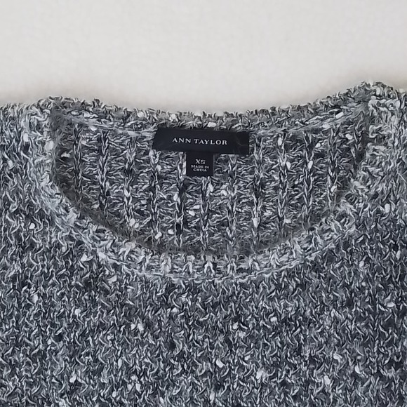 LOFT Casual Loose Knit Sweater XS Gray White High Low Hem Mohair Wool - Picture 9 of 12